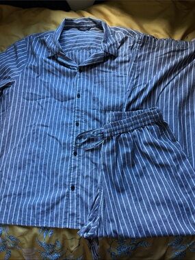 South beach men’s 2X striped matching Shirt and pants set